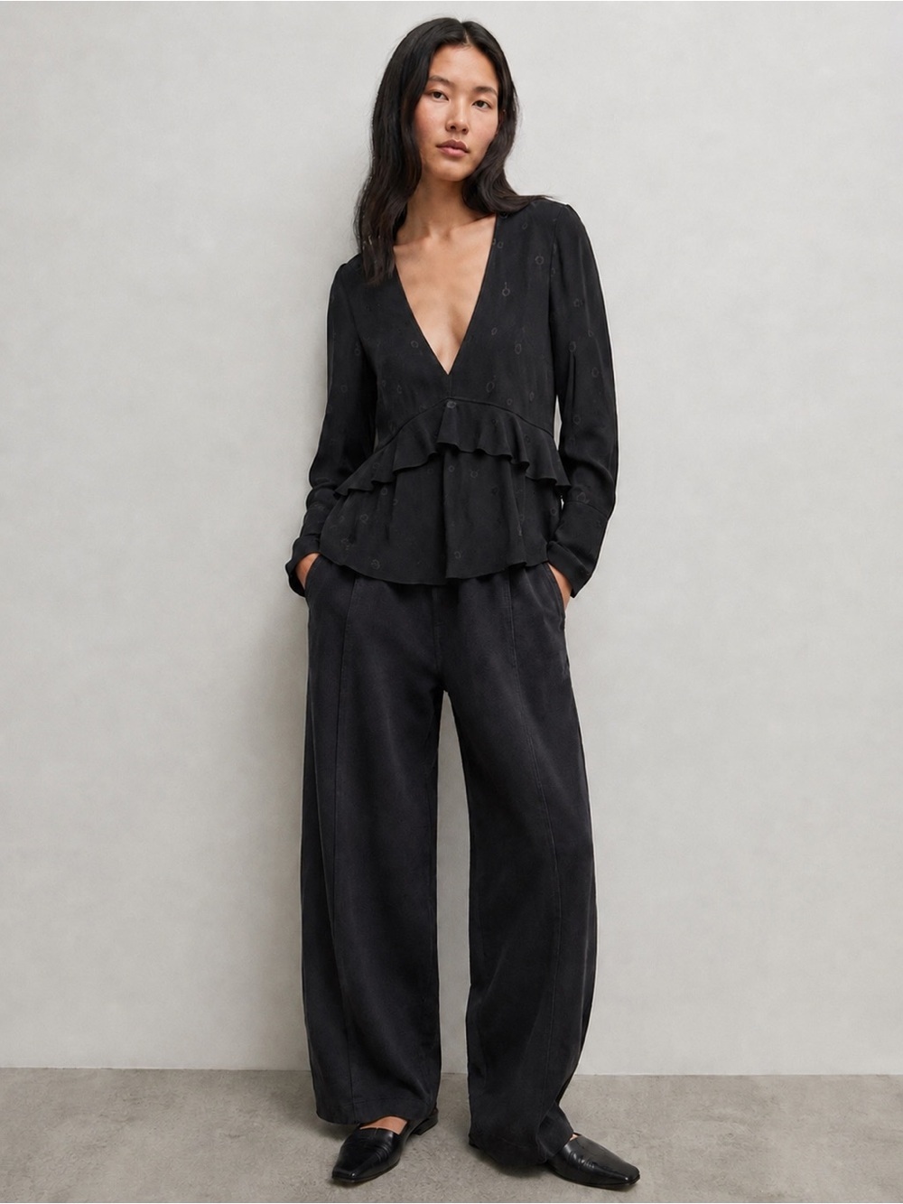 Proenza Schouler Black Tiered Ruffle Deep V Blouse Long Sleeve Size 2